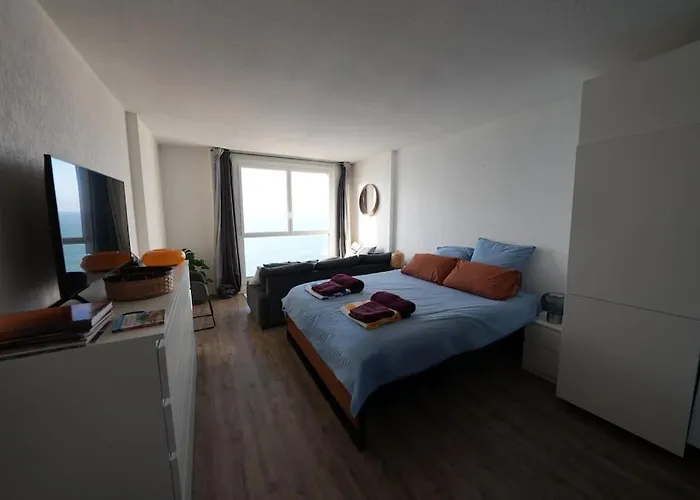 Amazing Cosy With Ocean View & Pool *